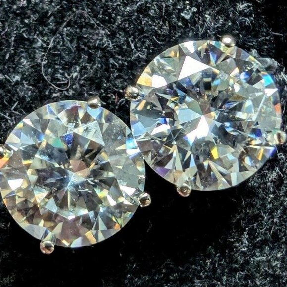 14K White Gold 2G Moissanite 3.5Ct Earrings Made in Canada. Has appraisal - Picture 4 of 4